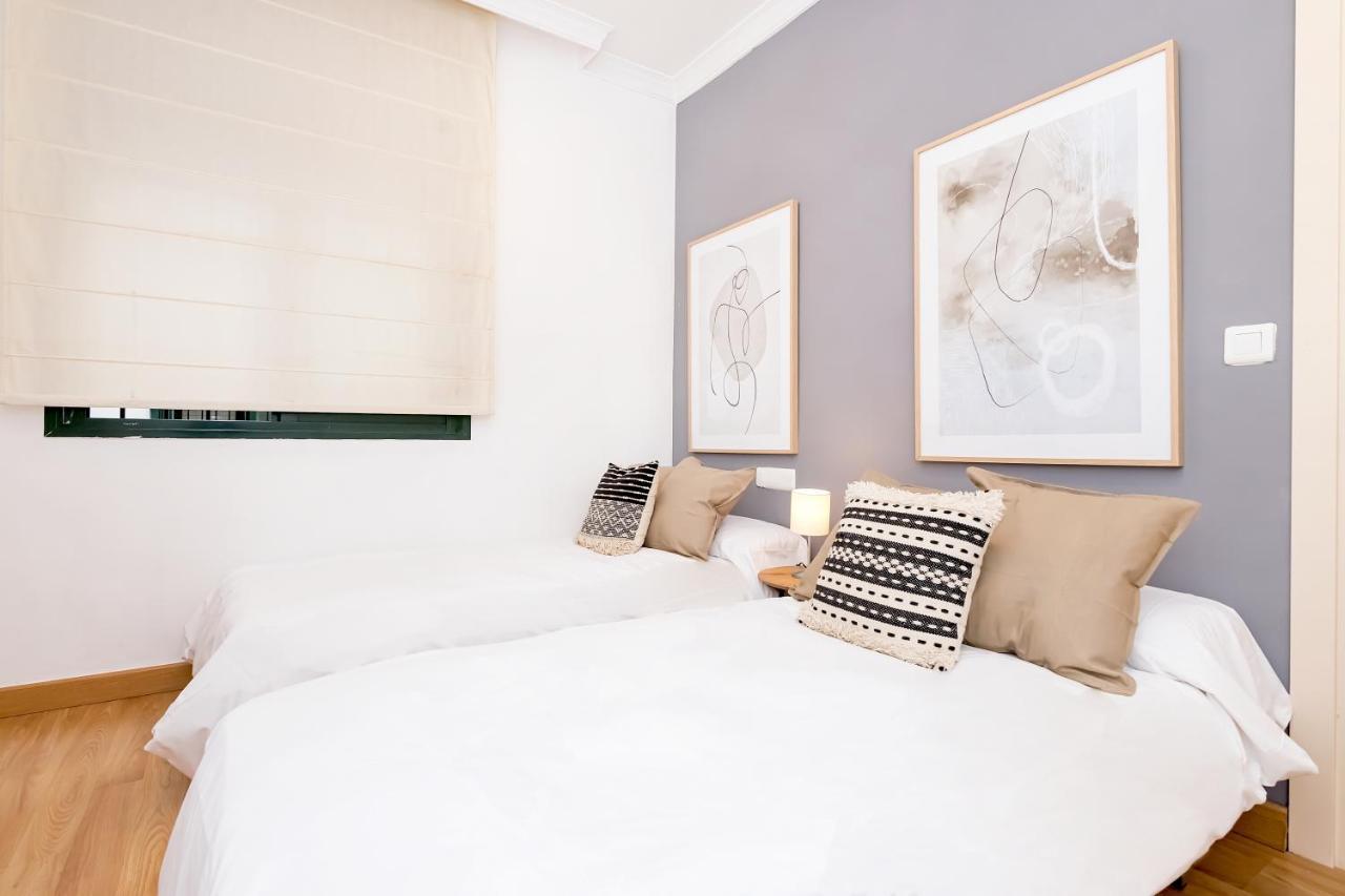 Bhost - Cinteria Apartment Malaga Exterior photo